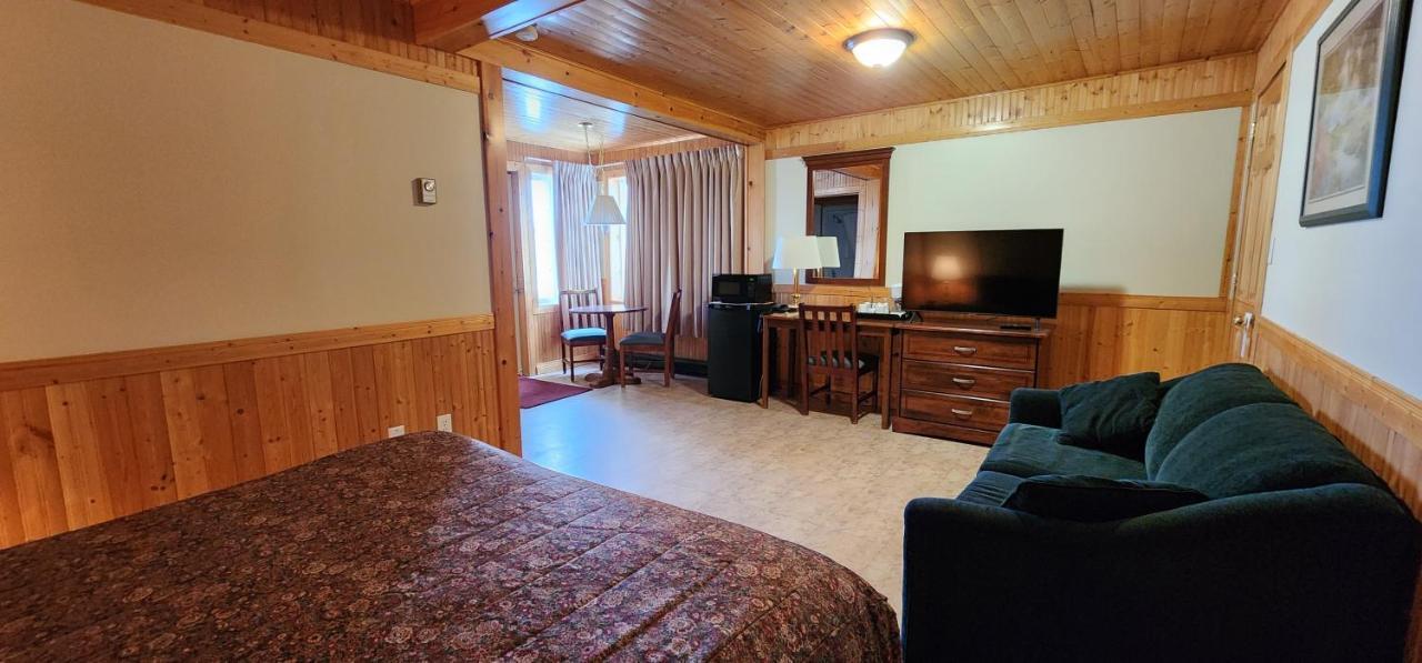 Auberge Motel 4 Saisons Blanc-Sablon Εξωτερικό φωτογραφία